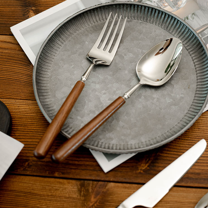 Chateau Rosewood Cutlery Set